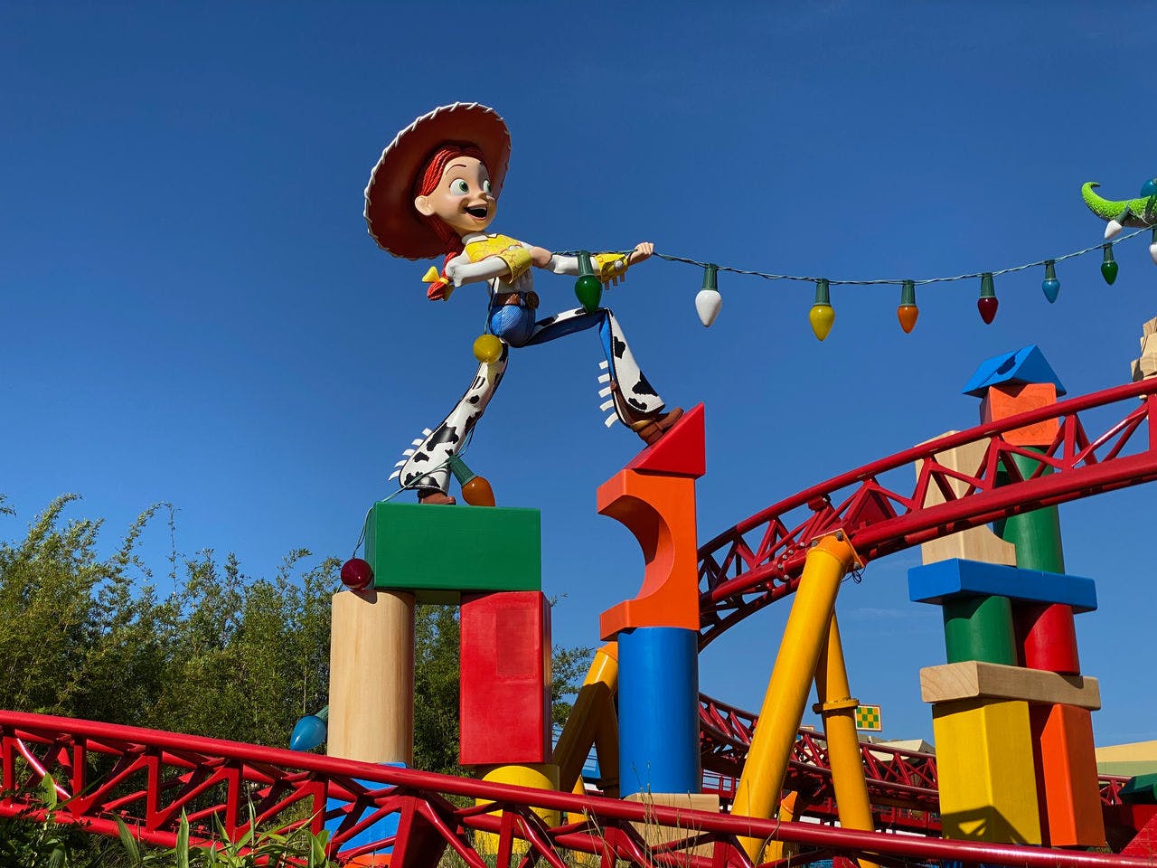 IMG Worlds of Adventure